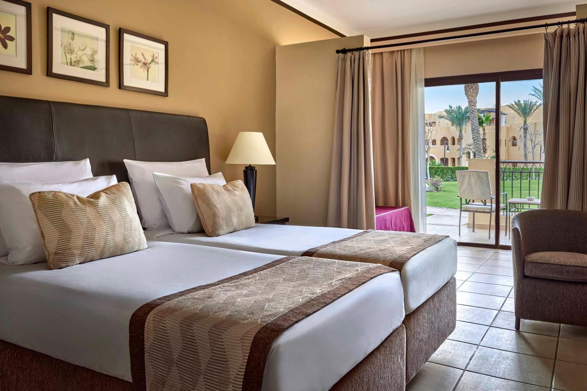 Jaz Lamaya Resort Coraya Bay Luaran gambar